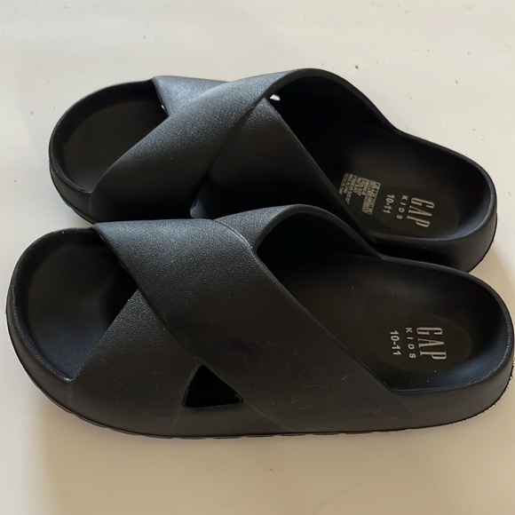 Boys Gap sandals - Picture 2 of 4